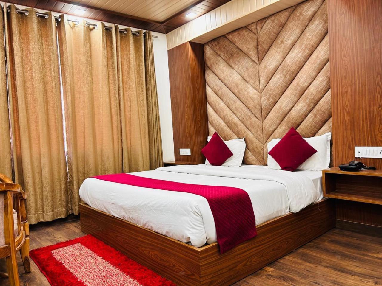 شيملا Yog Maya Regency B&B المظهر الخارجي الصورة