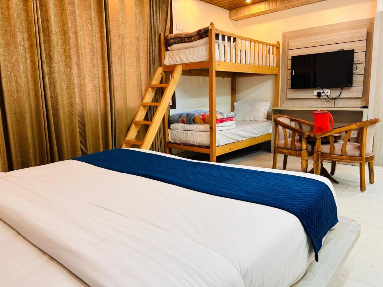 شيملا Yog Maya Regency B&B المظهر الخارجي الصورة